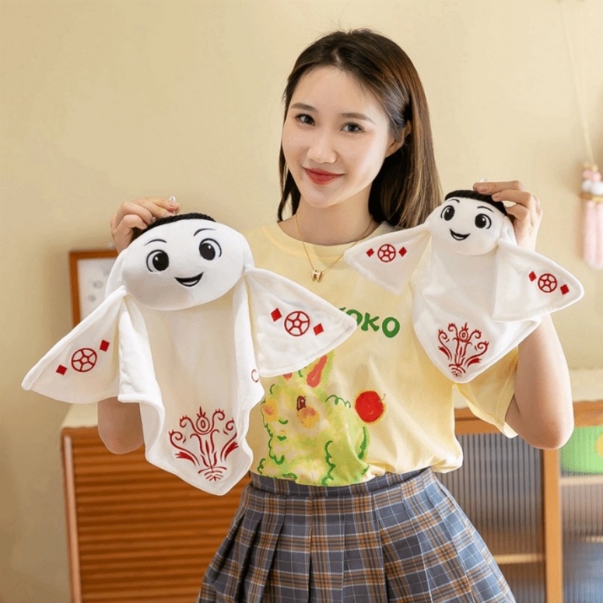 Mainan Boneka Stuffed Plush Maskot Piala Dunia FIFA Qatar 2022 Ukuran 23cm / 33cm / 43CM