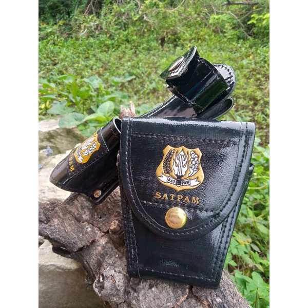 1set sarung borgol dan sarung tongkat satpam gilap