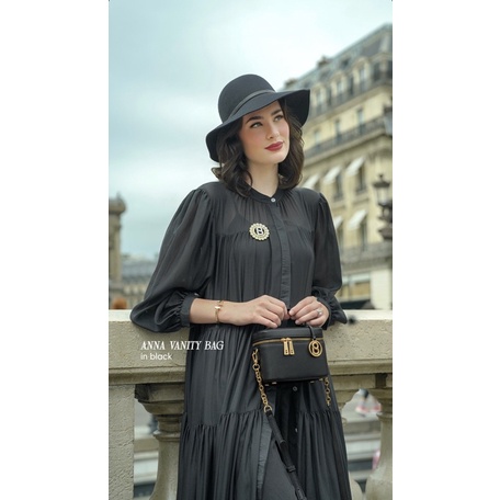 Buttonscarves Vanity Bag