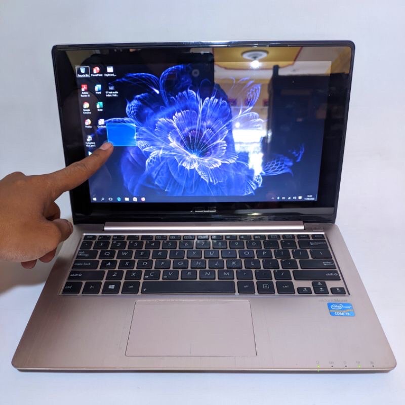 Laptop Design Touchscreen - Asus VivoBook X202E - Core i3 gen 3