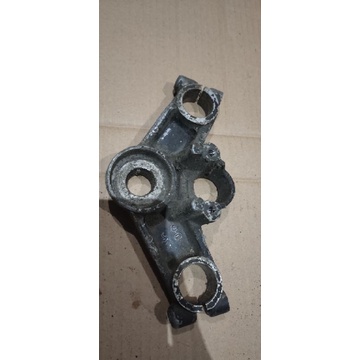 segitiga t atas Honda NSR 150