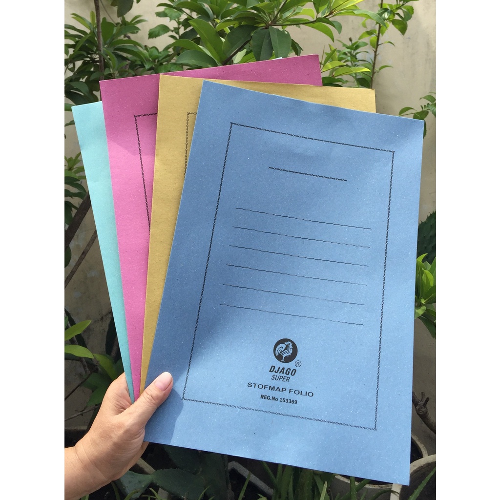 

Stopmap Kertas Folio DJAGO (1 Pak Isi 50 Lembar) / Map Kertas DJAGO ukuran 36 x 24 cm
