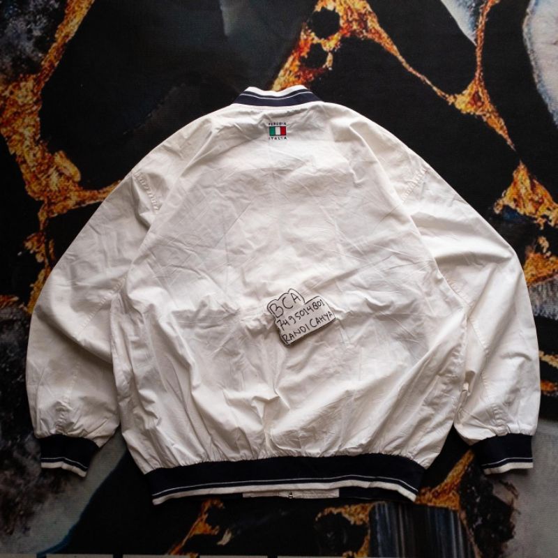 vintage ellesse windbreaker jacket