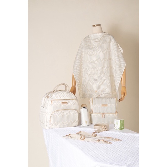 HEYLOCAL’S MOM SERIES WHITE