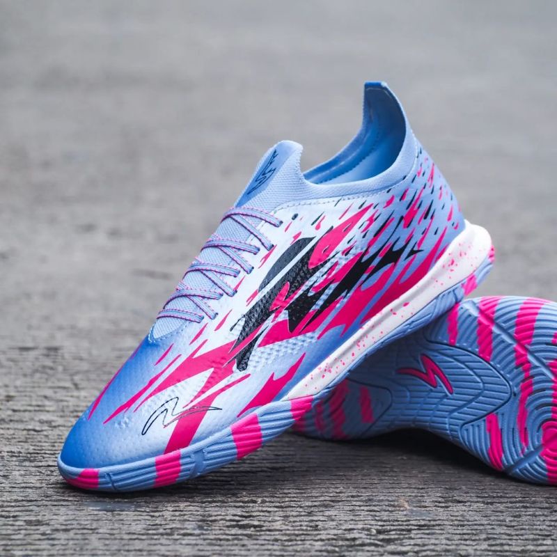 SPECS ACCELERATOR ALPHA XTD ELITE IN LILAC BLUE