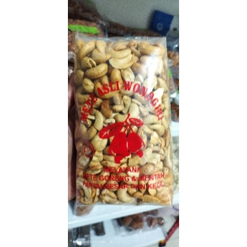 

Kacang Mete Panggang Oven Super Jumbo 500gr