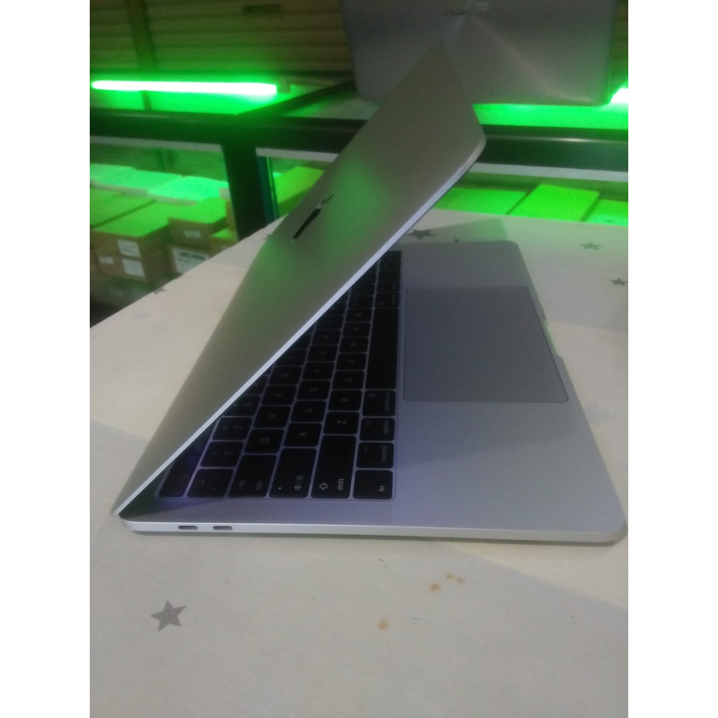MACBOOK PRO 2016