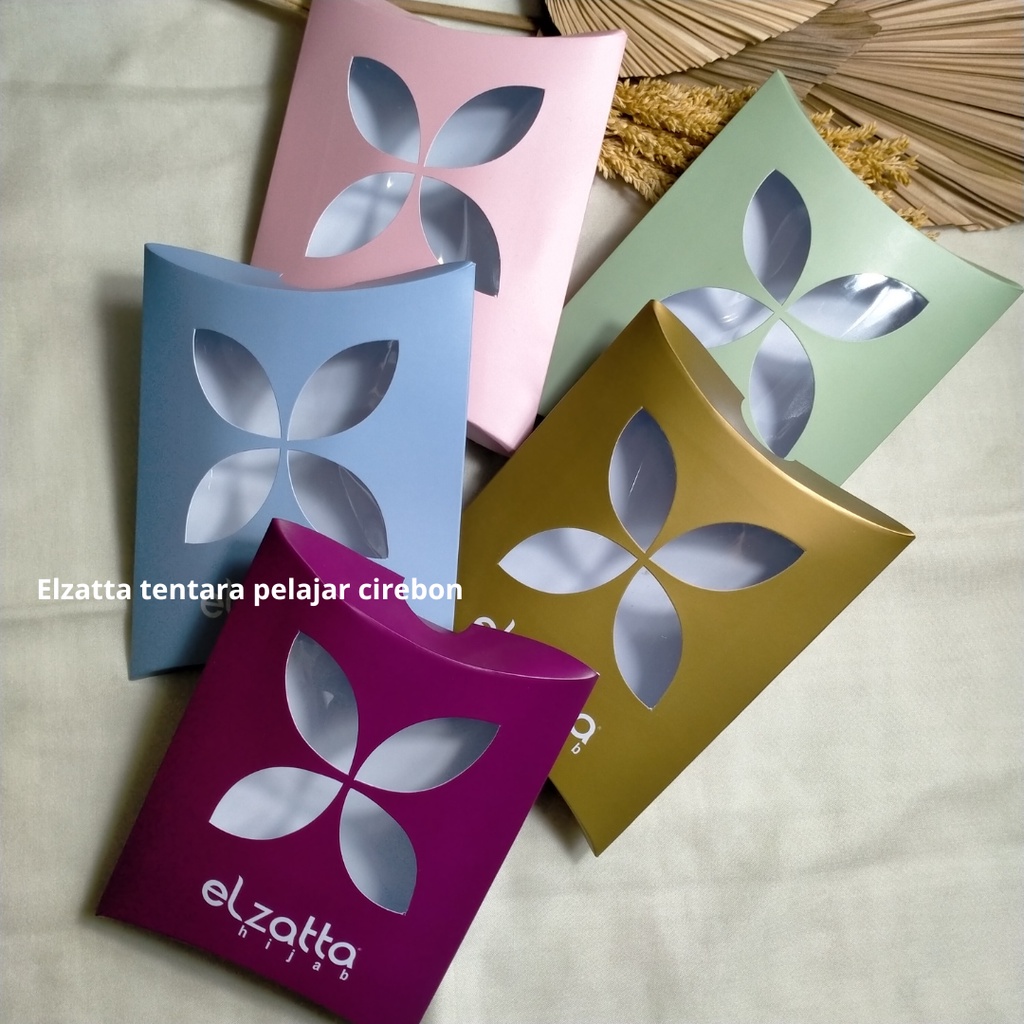 

BUNGKUS KOTAK KADO BOK BOX HAMPERS PILLOW PACKAGE ELZATTA