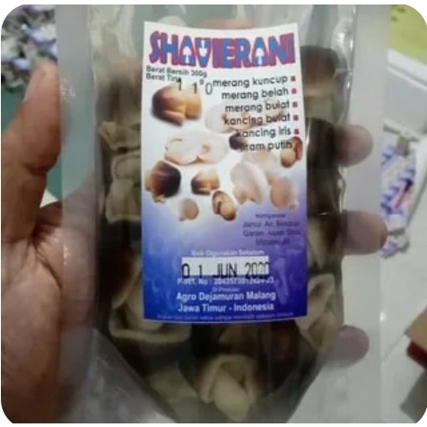 

JAMUR MERANG PER PACK STRAW MUSHROOM