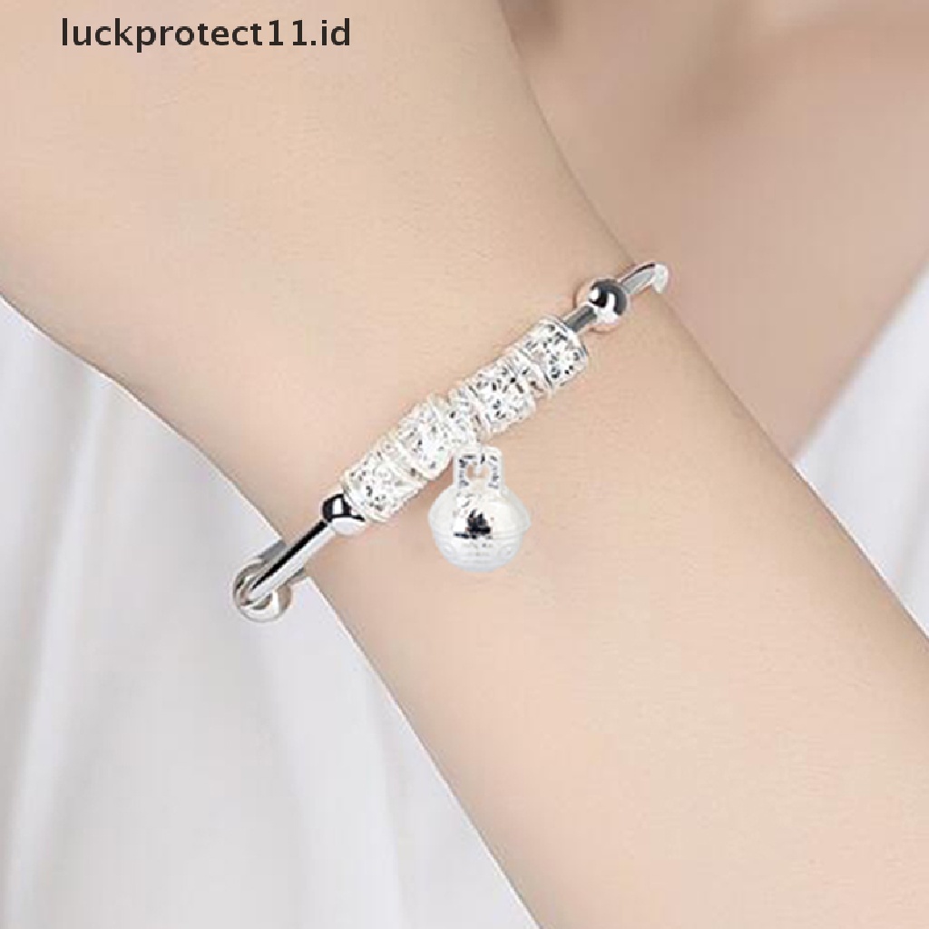 Gelang Bangle Lapis Silver Hias Lonceng Gaya Vintage Untuk Wanita