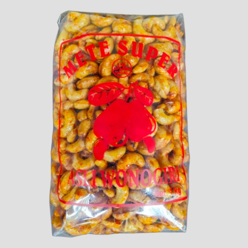 

Kacang mede matang rasa pedas manis - fresh