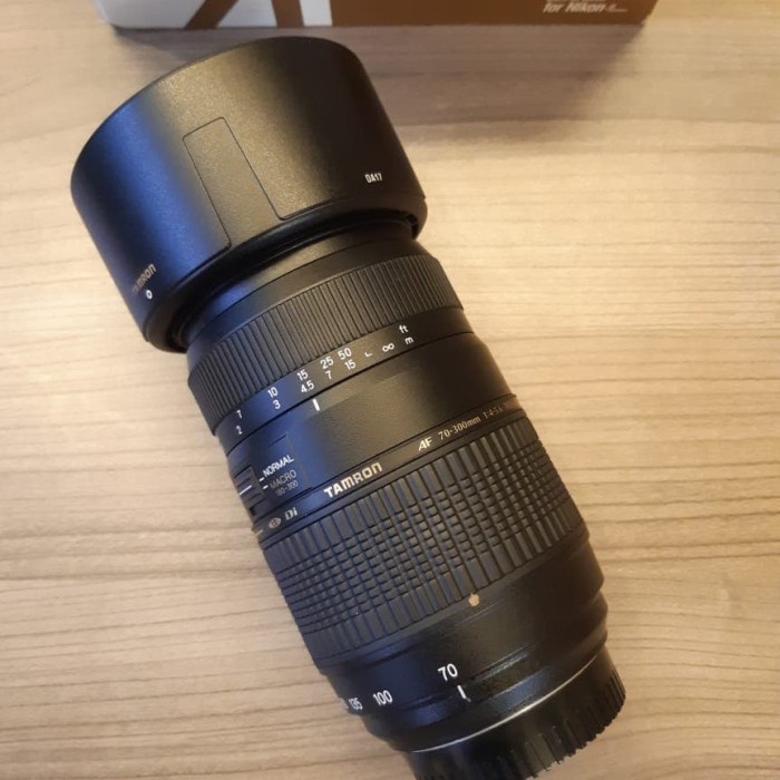 lensa tele tamron 70-300mm for nikon fullset