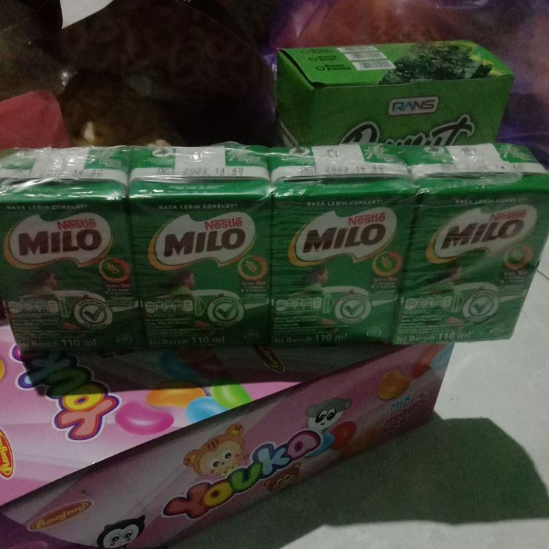 

UHT Milo aktifego coklat