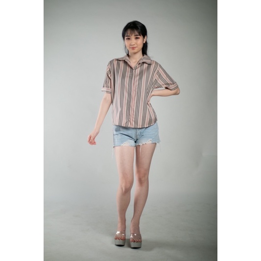 kemeja casual wanita lengan pendek motif salur / kemeja stripe