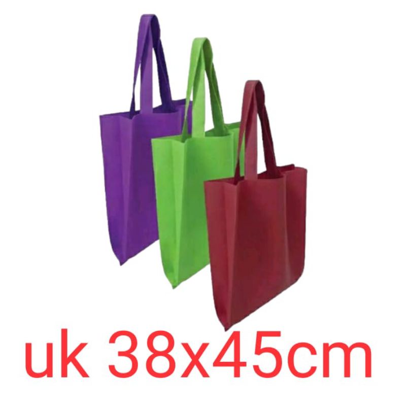 

Tas Spunbond Warna polos uk 38x45