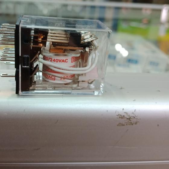 relay MY4N 220VAC omron + socket