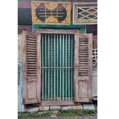 jendela krepyak tralis kayu