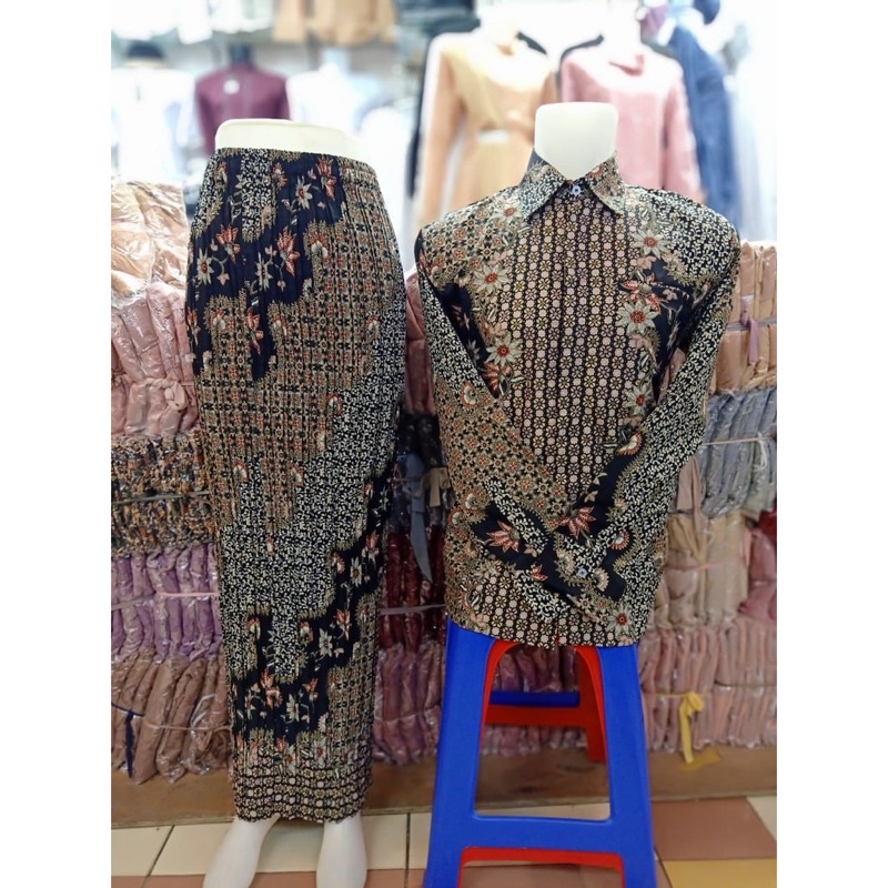 Batik couple / batik set rok  / rok set batik / batik lengan panjang / couple kemeja rok