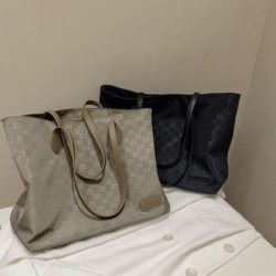 READY JTF82450 Tas Selempang Wanita Motif GD Import