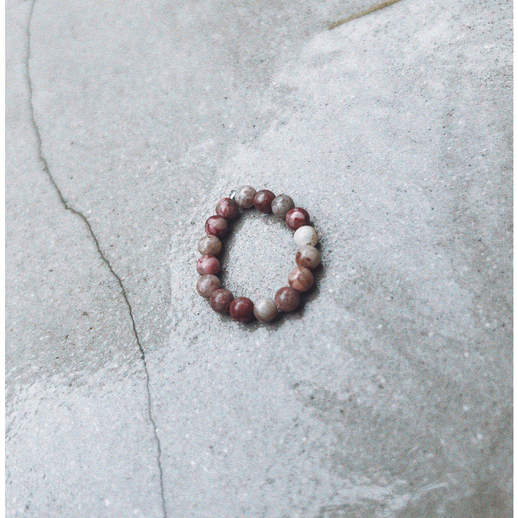 Pink jasper 4mm gemstone stretch ring