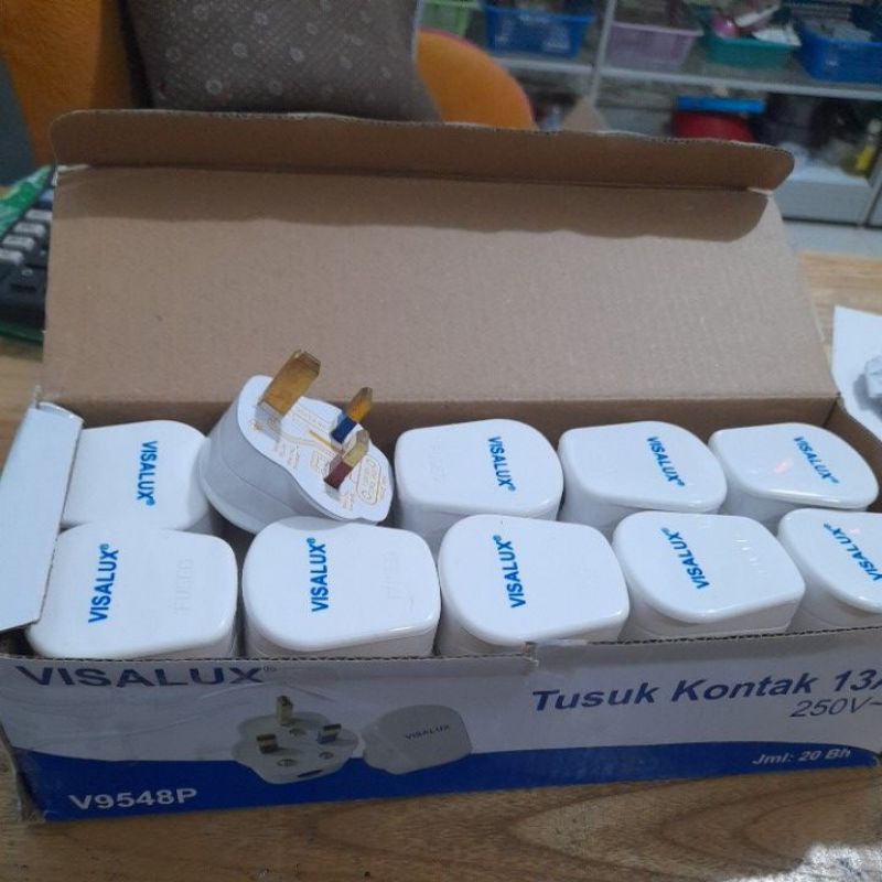 Steker AC kaki 3 VISALUX