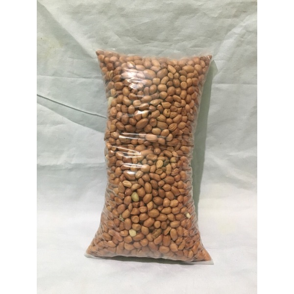 

kacang tanah per 250gr