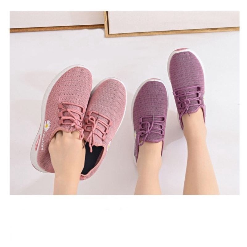 Sepatu Wanita Fashion Korea Nylon Sneakers Casual Flower Import SP062