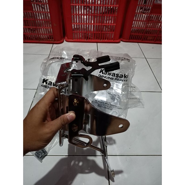 PAKET MURAH BREKET DUDUKAN LAMPU DEPAN NINJA SS R FULL CROME SET KUPINGAN SET BREKET SPEDOMETER NINJ