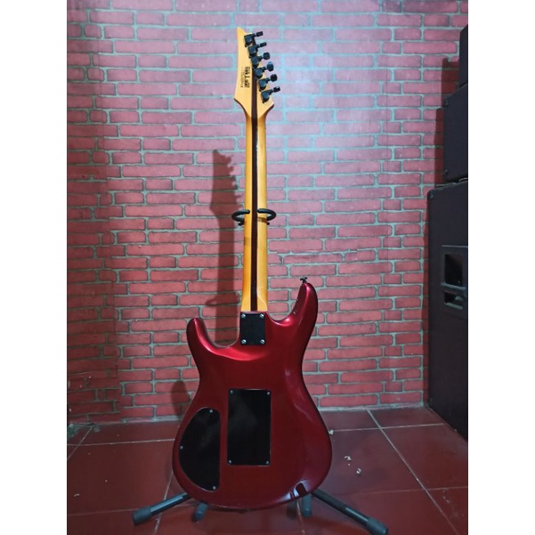 gitar listrik Ibanez JS custom berkualitas