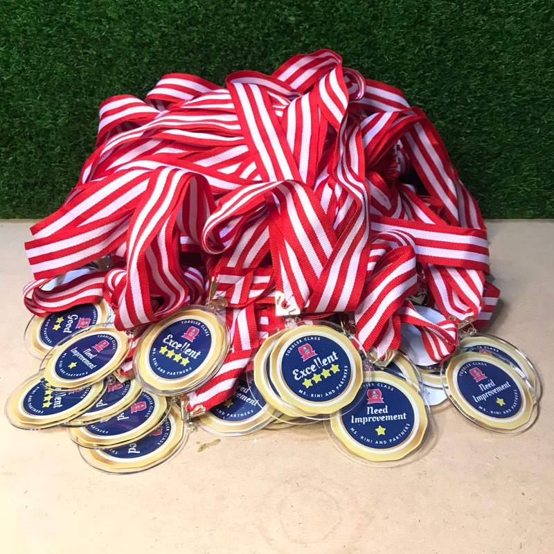 Medali Akrilik Custom