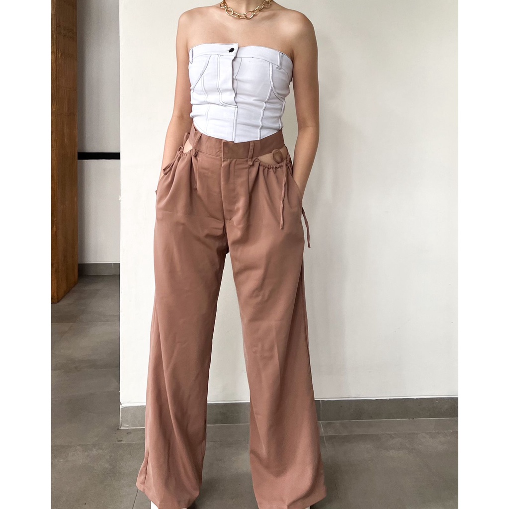 Megan cut-out pants | Aesthete yourlife