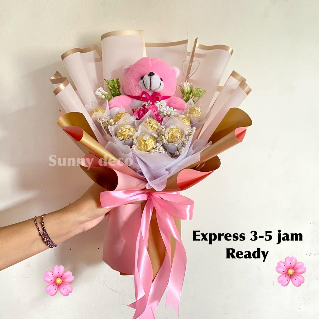 Buket Cokelat Ferrero | kado valentine | buket uang | buket ulang tahun murah | buket valentine | buket wisuda | wedding bouquet| buket anniversari | buket snack buket jakarta balerina buket ballerina hand bouquet kado hari ibu