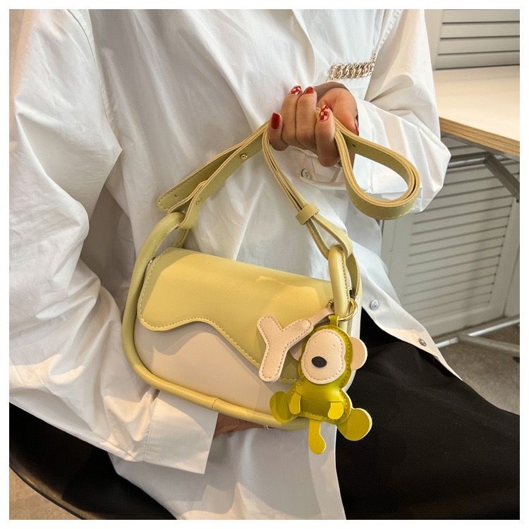 Tas selempang wanita tas tangan wanita tas bahu wanita sling bag hand bag shoulder bag Della 1015 sl