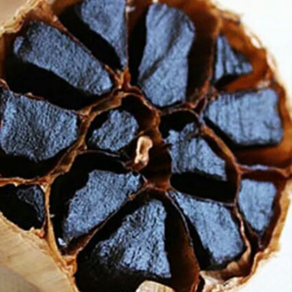 

BAWANG HITAM KITING BLACK GARLIC RASA JELLY 250 GRAM