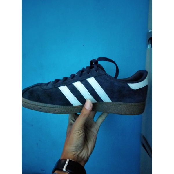 adidas munchen navy