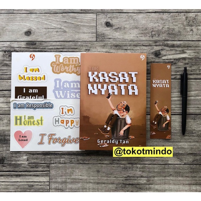 Novel KASAT NYATA (Geraldy Tan) TTD Penulis + Bonus
