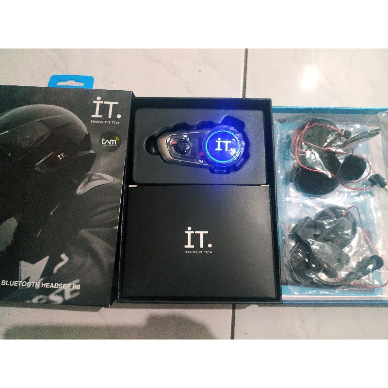 Intercom IT R8 Second Like New