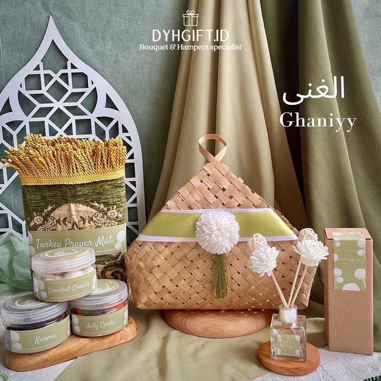 

GHANIYY HAMPERS LEBARAN | PARCEL LEBARAN | EID HAMPERS | HADIAH LEBARAN | KUE COOKIES LEBARAN