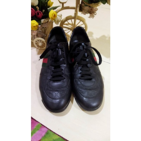 Preloved Sepatu Gucci Pria asli made in Italy