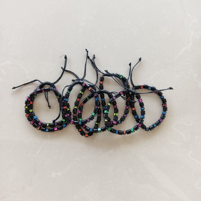 gelang warna warni