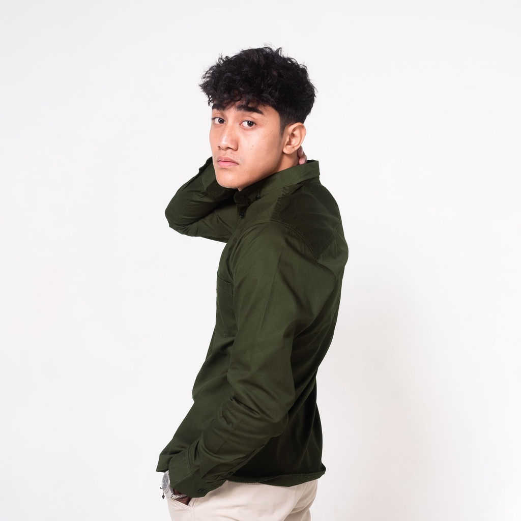 Gizmo - Kemeja Pria Basic Cotton Premium Army