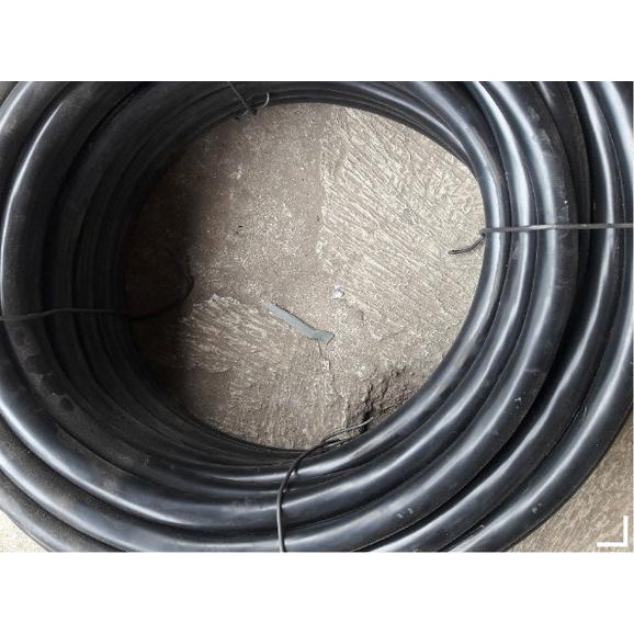 Kabel eterna 4X16 NYY - Hitam