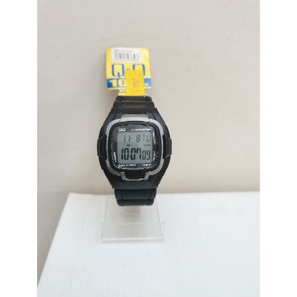 Q&amp;Q QNQ QQ ORIGINAL JAM TANGAN PRIA FASHION DIGITAL KARET - MA15 MA15P