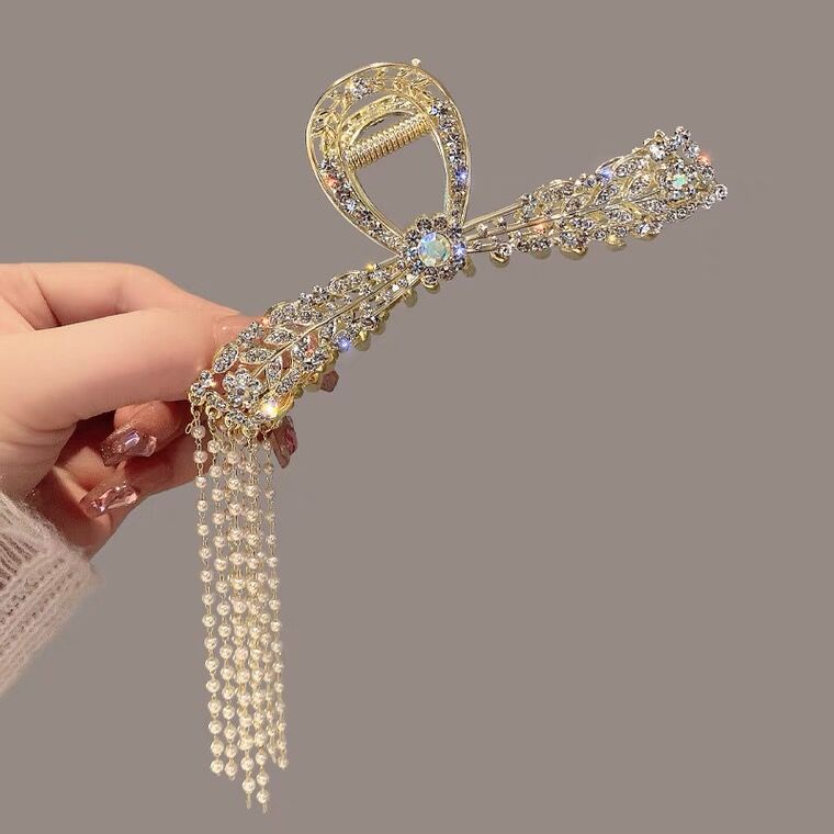 Jepit Rambut Bentuk Hiu Bahan Alloy Aksen Mutiara Dan Berlian Imitasi Gaya Korea Untuk Wanita