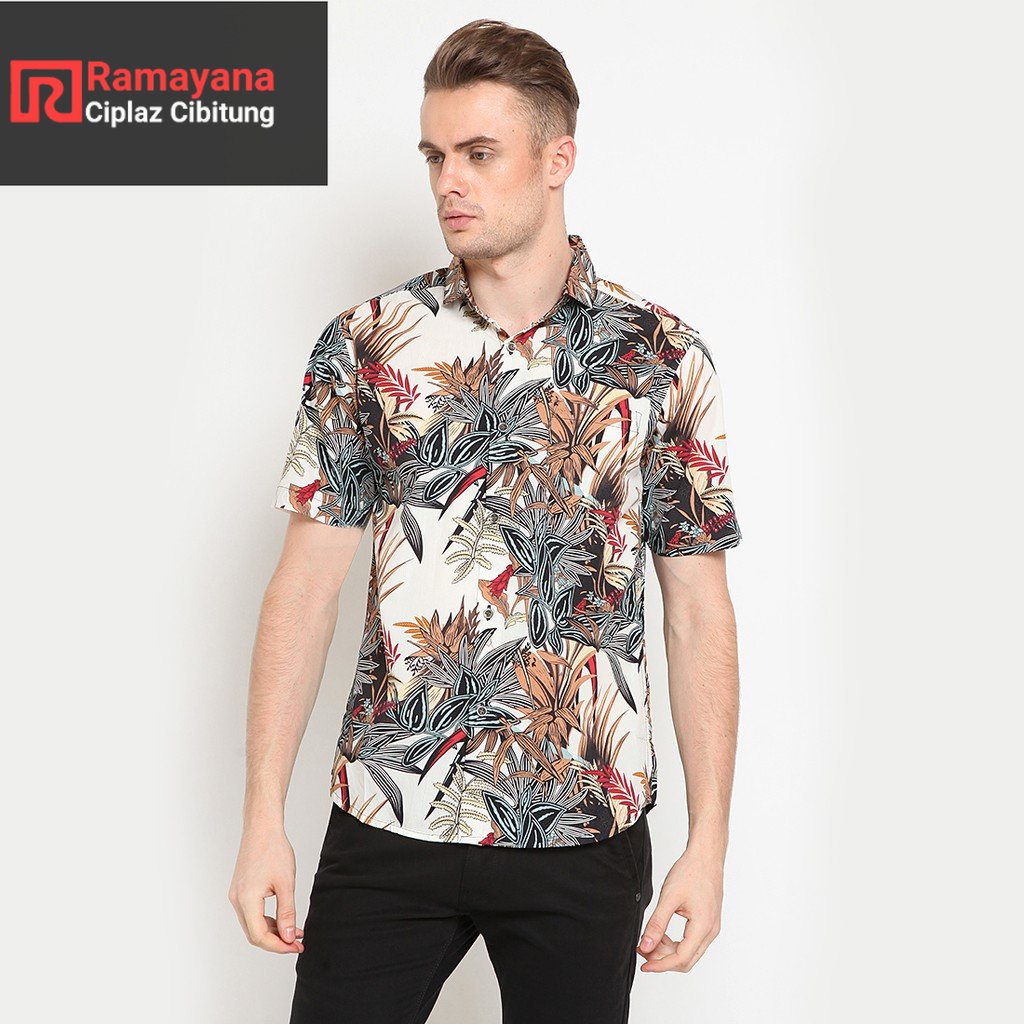 Larusso Kemeja Printing Cokelat Muda  larusso / Ramayana Cibitung