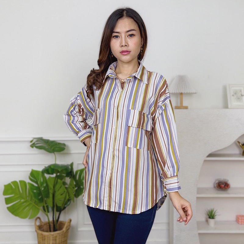 AFI - EC - Carissa Oversize Stripe Shirt