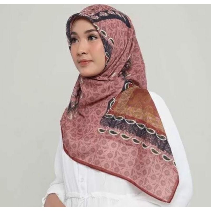 Hijab segi empat Kaila Aditya elzatta