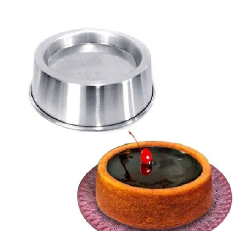 Loyang puding kolam ikan