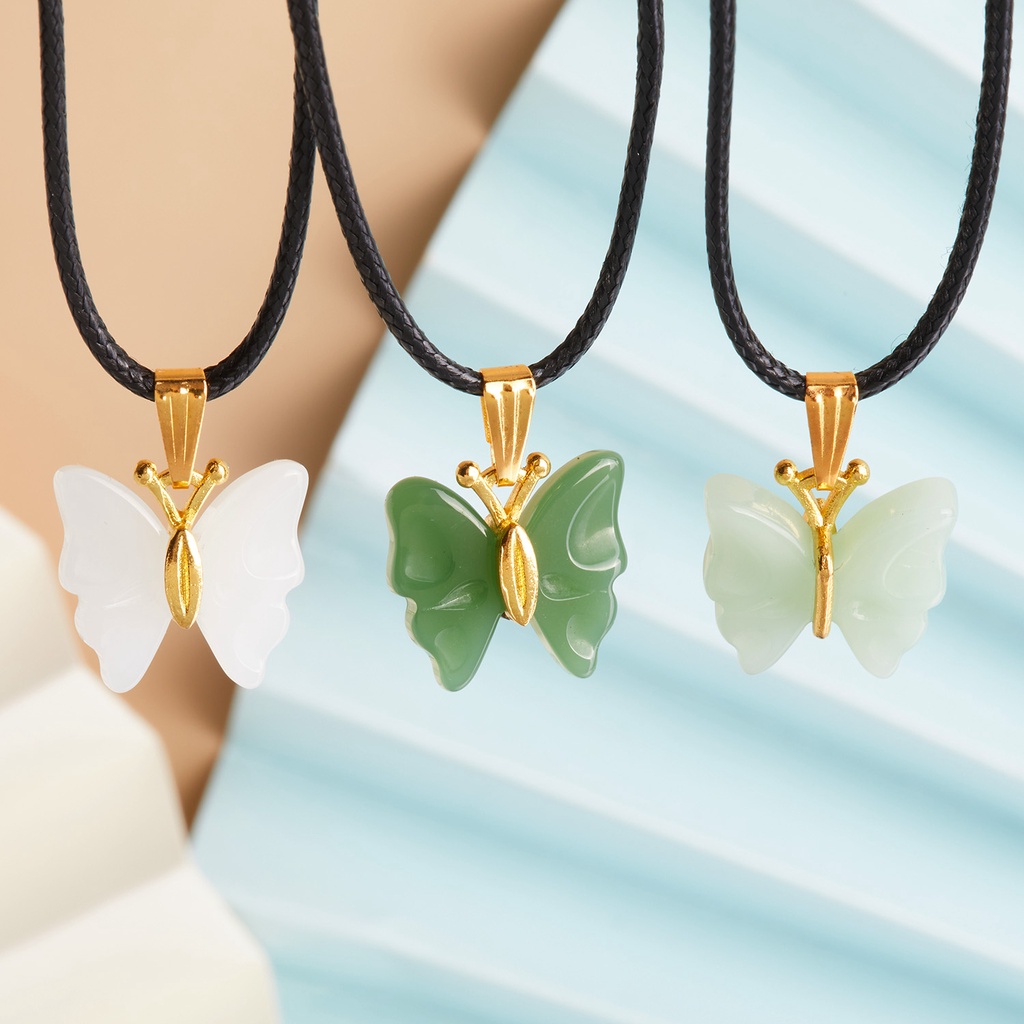 Kalung Rantai Panjang 44 + 5cm Dengan Liontin Giok Butterfly Ukuran 1.7 = 2.3cm