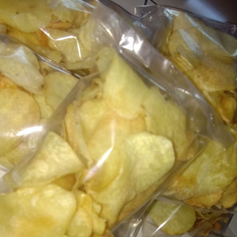 

KERIPIK TALAS GURIH/CEMILAN MURAH/CEMILAN ENAK